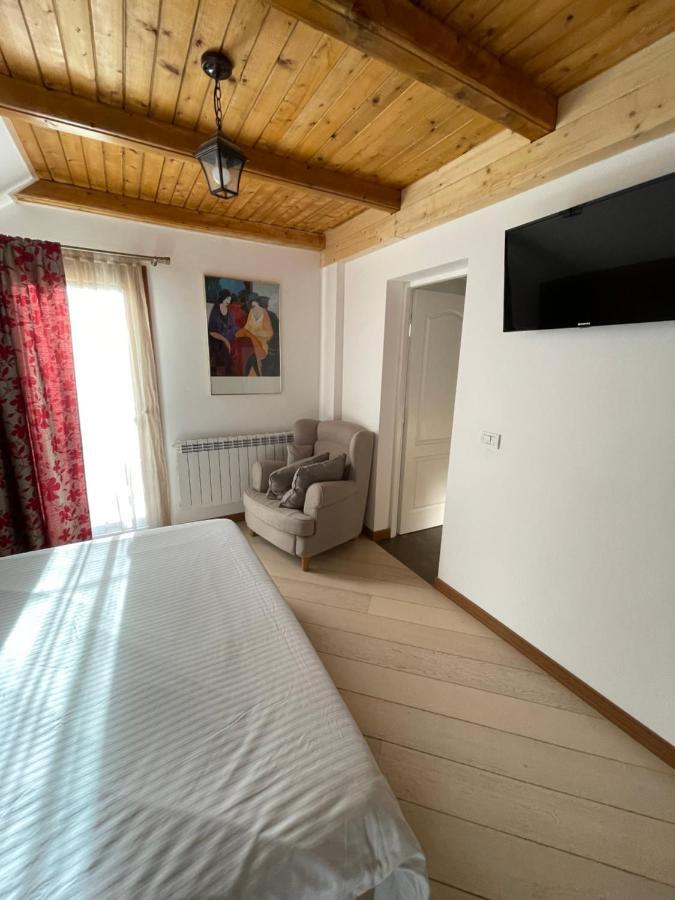 Vila Delut Borşa Exteriör bild